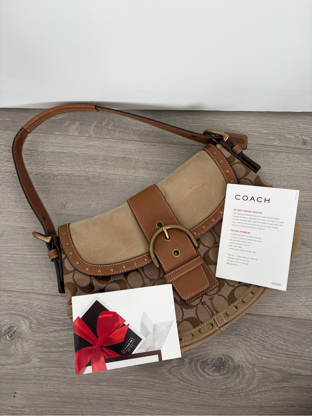 Coach Vintage Y2K Signature Canvas and Suede Shoulder Bag - Picture 12 of 15